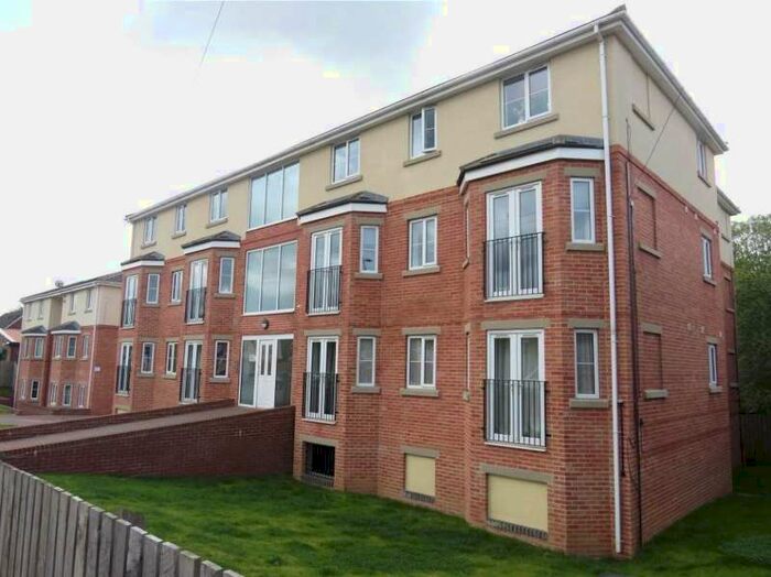 2 Bedroom Apartment To Rent In Roman Manor, 613 Stanningley Road, Leeds, West Yorkshire, LS13
