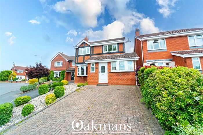 4 Bedroom Detached House For Sale In Hanbury Road, Stoke Heath, Bromsgrove, B60