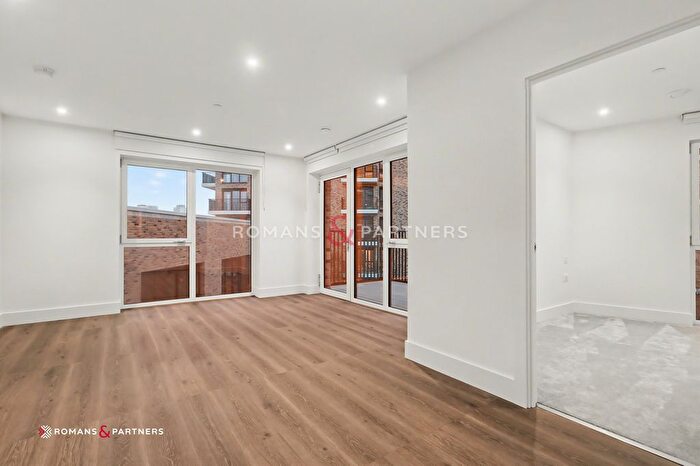 2 Bedroom Flat To Rent In Bow View Apartments, Bow Green, E3