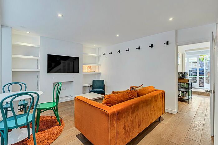 1 Bedroom Flat To Rent In Ferndale Road, London, SW4