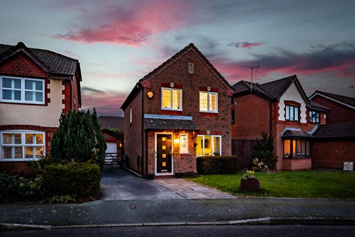 3 Bedroom Detached House For Sale In Bridgemere Way, Kingsmead, CW9