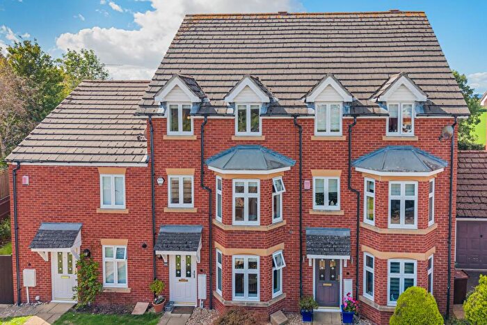 3 Bedroom Town House For Sale In Lauriston Park, The Park, Cheltenham, GL50