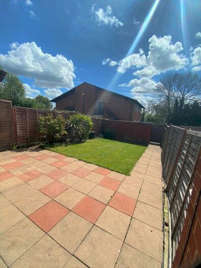 2 Bedroom Terraced House To Rent In Hawes Close, Northwodd, HA6