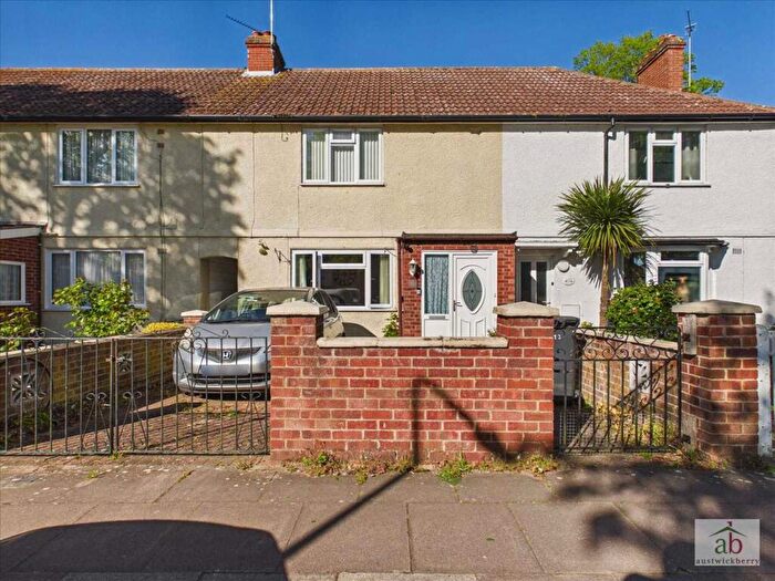 2 Bedroom Terraced House For Sale In Packard Avenue, Ipswich, IP3