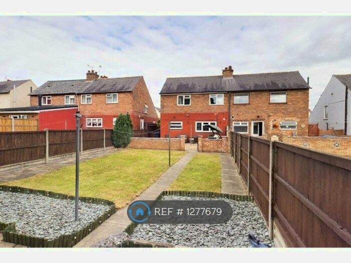 3 Bedroom Semi-Detached House To Rent In Mackenzie Street, Derby DE22