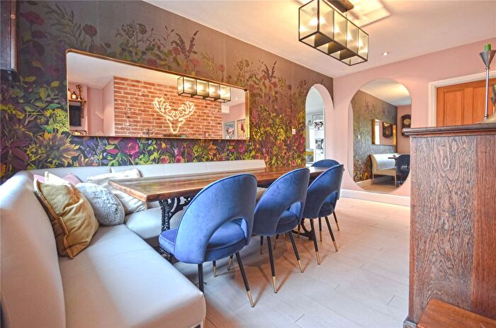 4 Bedroom Detached House For Sale In Prospect Road, Rowledge, Farnham, Surrey, GU10