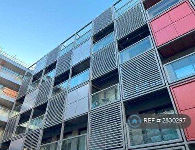 1 Bedroom Flat To Rent In Ellesmere Street, Manchester, M15