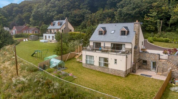 5 Bedroom Detached House For Sale In The Slad, Popes Hill, Newnham, Gloucestershire., GL14