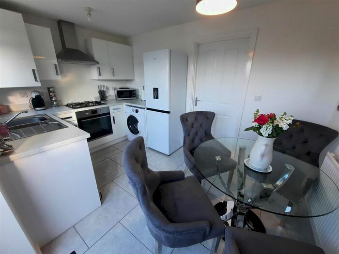 2 Bedroom Terraced House To Rent In Cae'r Garreg, Oakdale, Blackwood, NP12