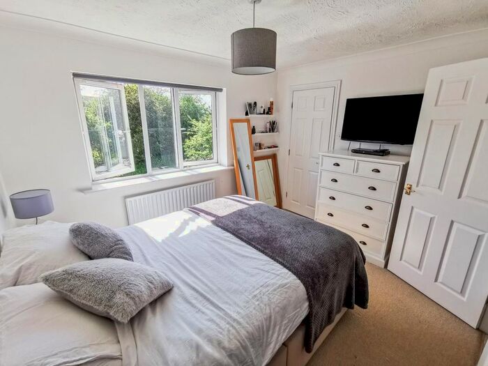 2 Bedroom End Terrace House To Rent In Cheviot Close, Trowbridge, BA14