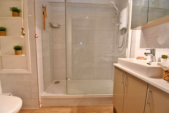 2 Bedroom Duplex For Sale In Regent Street, Leamington Spa, CV32