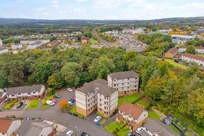 2 Bedroom Flat For Sale In Waverley Crescent, EH54