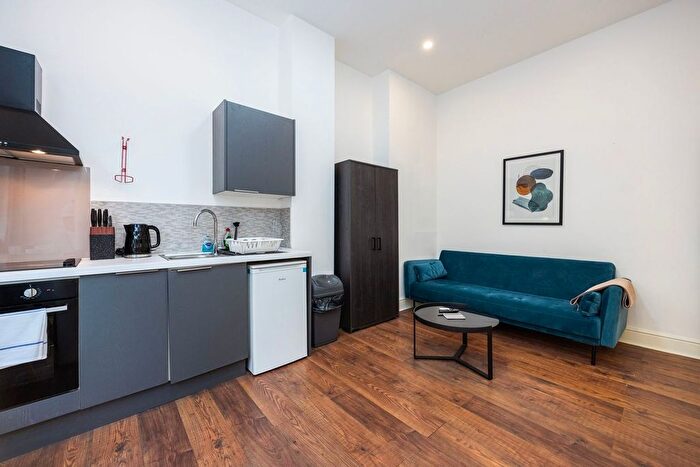 1 Bedroom Flat To Rent In Kensington, SW5