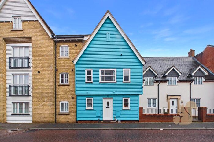 3 Bedroom Terraced House For Sale In Paxman Gardens, Colchester, CO1