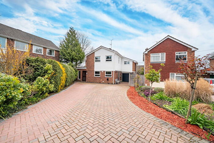 4 Bedroom Detached House For Sale In Croft Road, Oakley, Basingstoke, RG23