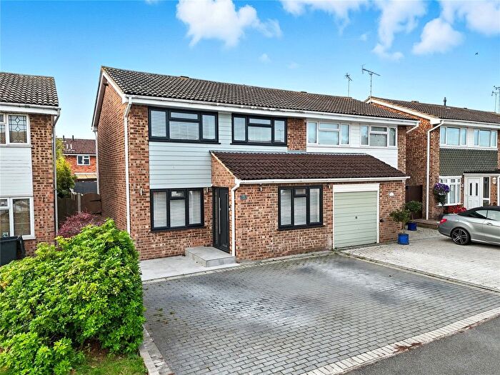 4 Bedroom Semi-Detached House For Sale In Estuary Gardens, Great Wakering, Essex, SS3