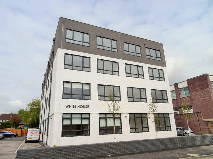 1 Bedroom Flat To Rent In Burrell Road, Haywards Heath, RH16