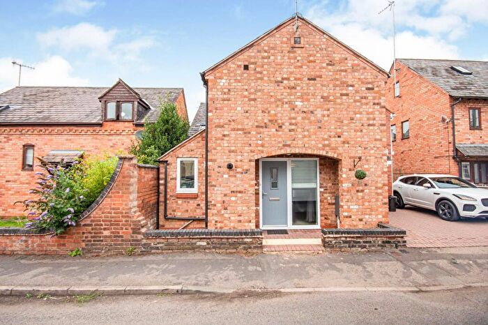 2 Bedroom House To Rent In Plymouth Place, Leamington Spa, CV31