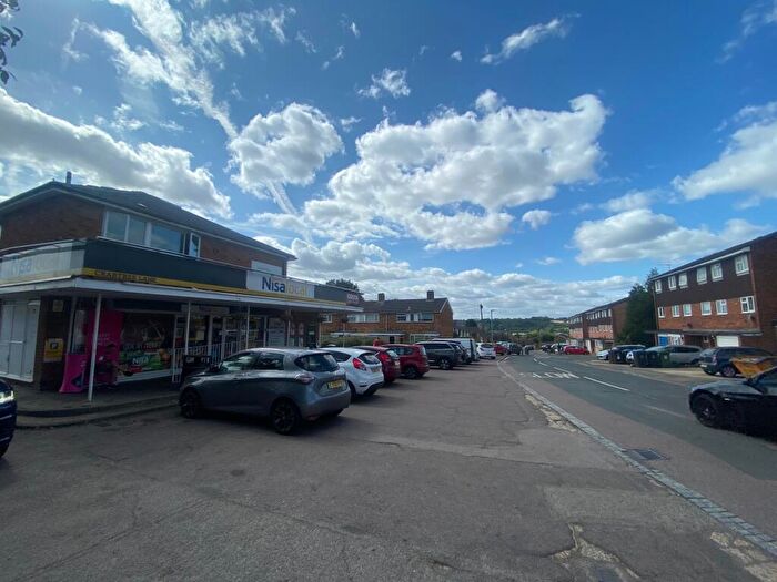 2 Bedroom Flat To Rent In Crabtree Lane, Hemel Hempstead, HP3