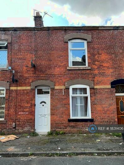 2 Bedroom Terraced House To Rent In Ryeburne Street, Oldham, OL4
