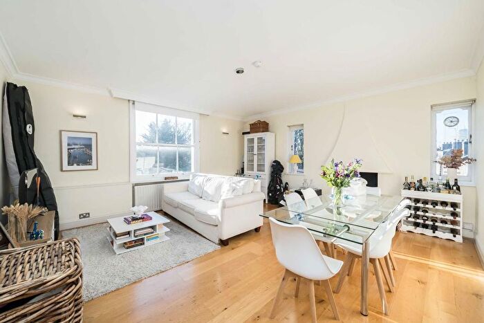 3 Bedroom Flat To Rent In Ladbroke Grove, Notting Hill, W11