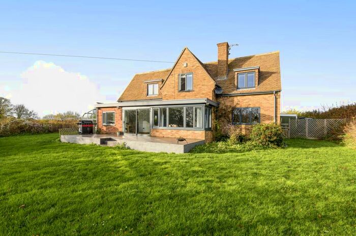 4 Bedroom House For Sale In Holwell, Sherborne, DT9