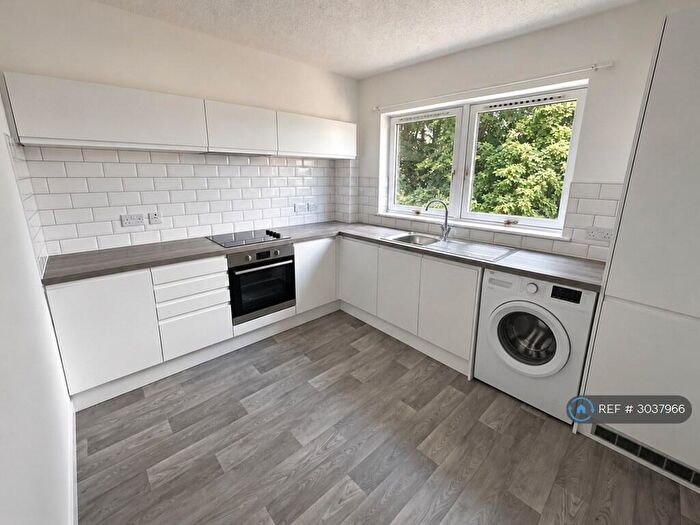2 Bedroom Flat To Rent In Craig Park, Nigg, Aberdeen, AB12