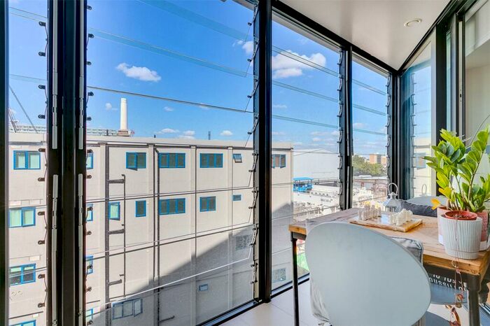 1 Bedroom Flat For Sale In Riverlight Quay, New Covent Garden, SW11