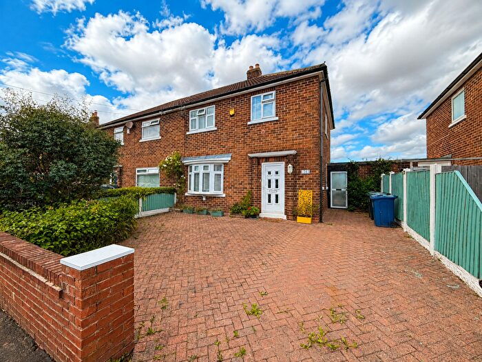 3 Bedroom Semi-Detached House For Sale In Whittle Drive, Ormskirk, L39