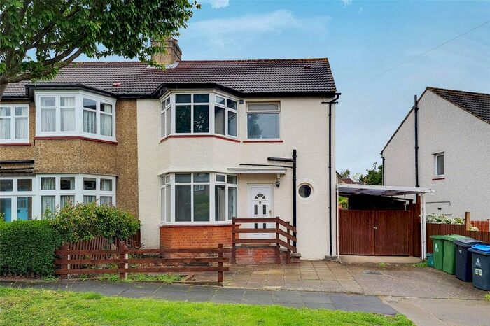 3 Bedroom Semi-Detached House To Rent In Hill Crescent, Surbiton, KT5