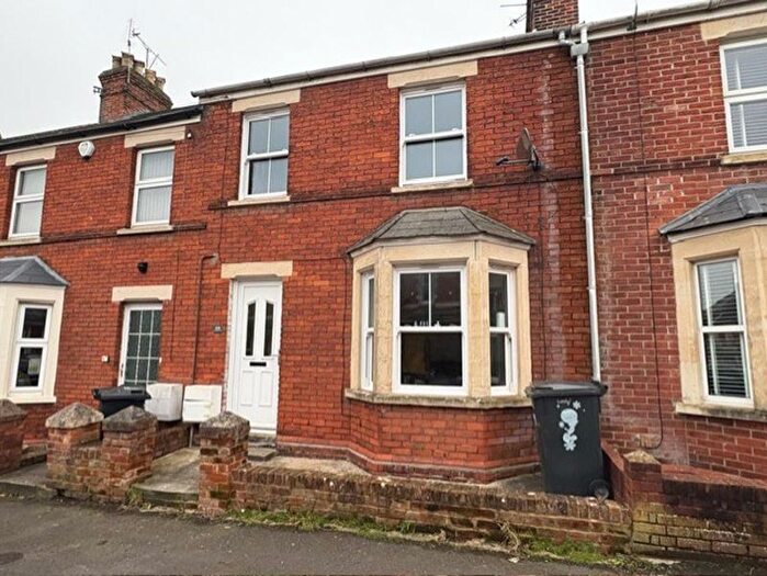 2 Bedroom Terraced House To Rent In Percy Road, Yeovil, BA21