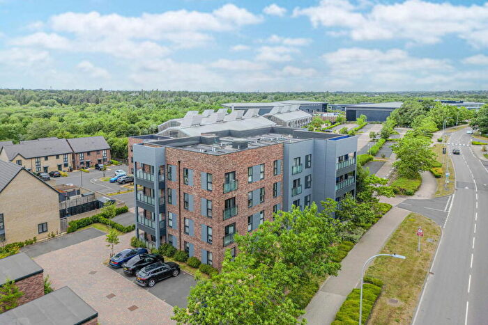 2 Bedroom Apartment For Sale In Lotus House, Elm Road, Blythe Valley, B90