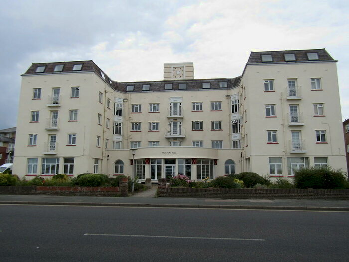 1 Bedroom Flat To Rent In Marine Parade East, Clacton-on-Sea, CO15