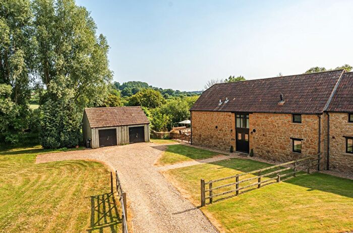 4 Bedroom Semi-Detached House For Sale In Ashwell, Ilminster, Somerset, TA19