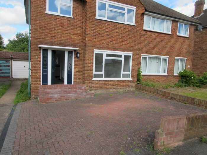 3 Bedroom Semi-Detached House To Rent In Ridgeway Crescent Gardens, Orpington, BR6