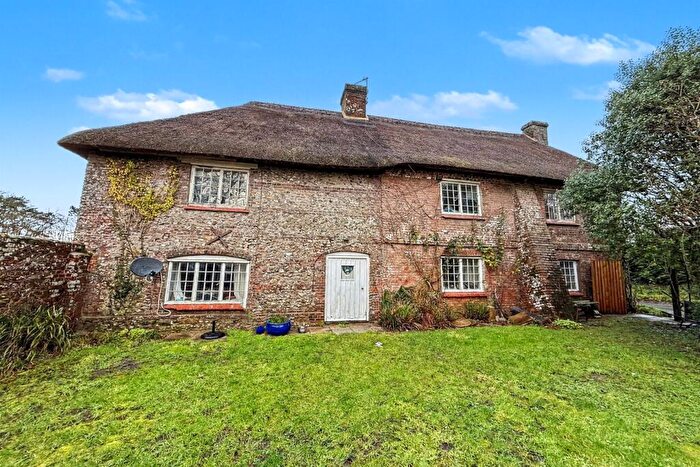 3 Bedroom Detached House For Sale In Ansty, DT2