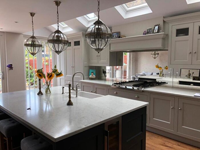 5 Bedroom House To Rent In Hewitt Road London, N8