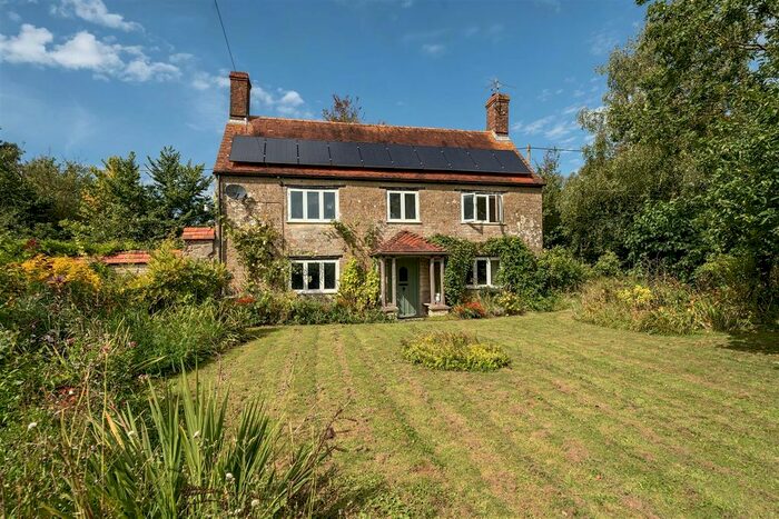 3 Bedroom Detached House For Sale In Woodville, Stour Provost, Gillingham, SP8