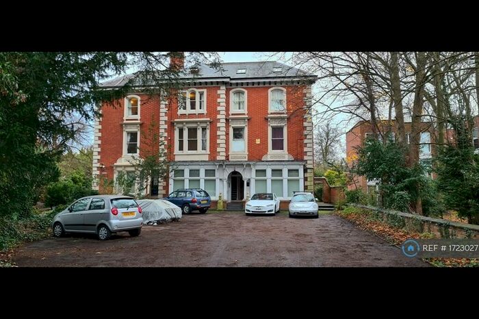 2 Bedroom Flat To Rent In London Road, Leicester, LE2