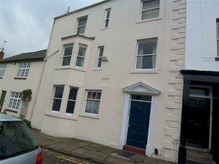 2 Bedroom Flat To Rent In Flat, Crossgate, Durham, DH1