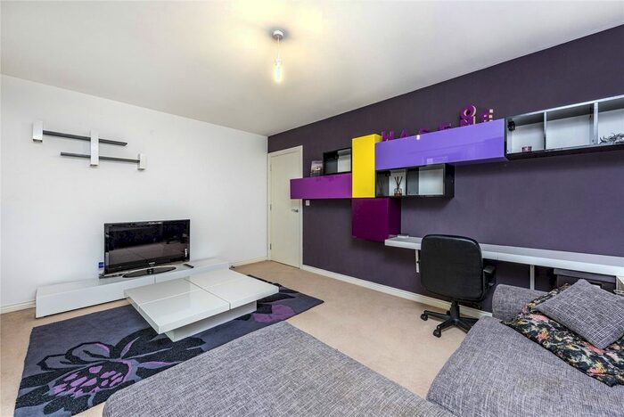 1 Bedroom Flat To Rent In Oval Road, Primrose Hill, NW1