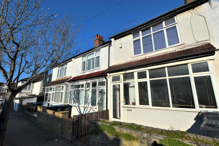 3 Bedroom Terraced House To Rent In Barmouth Road Croydon, CR0