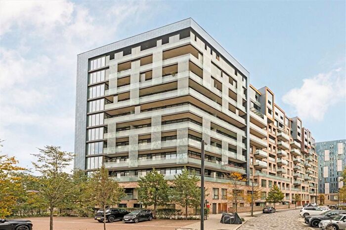 2 Bedroom Flat To Rent In Rennie Street, Greenwich, SE10
