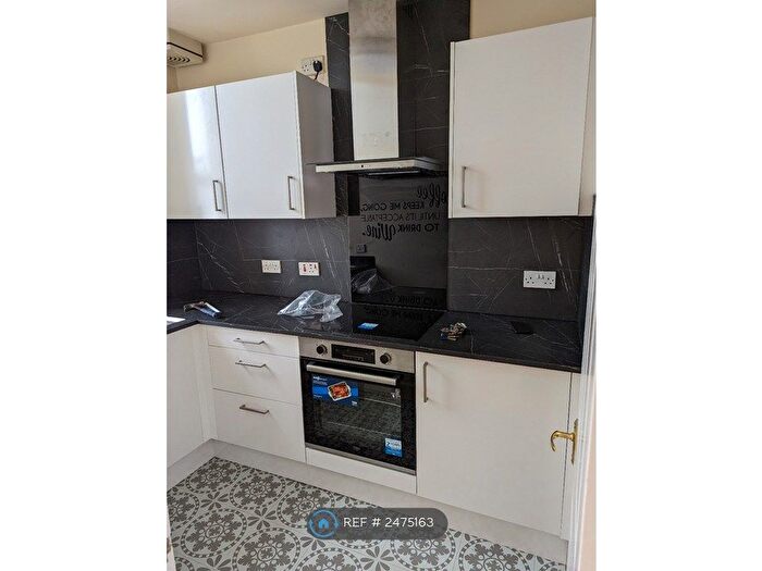 1 Bedroom Flat To Rent In Brook Street, Broughty Ferry, Dundee, DD5
