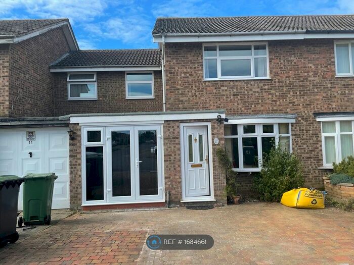 4 Bedroom Terraced House To Rent In Partridge Piece, Cranfield, Bedford, MK43