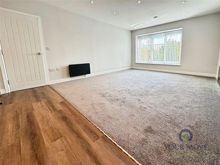 1 Bedroom Flat To Rent In Market Square, Rugeley, Staffordshire, WS15