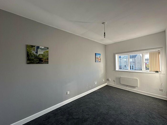 1 Bedroom Flat To Rent In Chapel House, Burnley, BB11