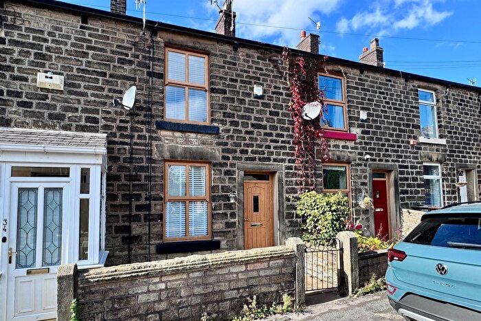 3 Bedroom Terraced House To Rent In West Street, Tintwistle, Glossop, SK13