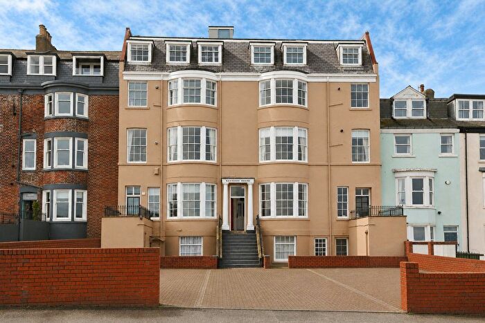 2 Bedroom Flat For Sale In Queens Parade, Scarborough, YO12