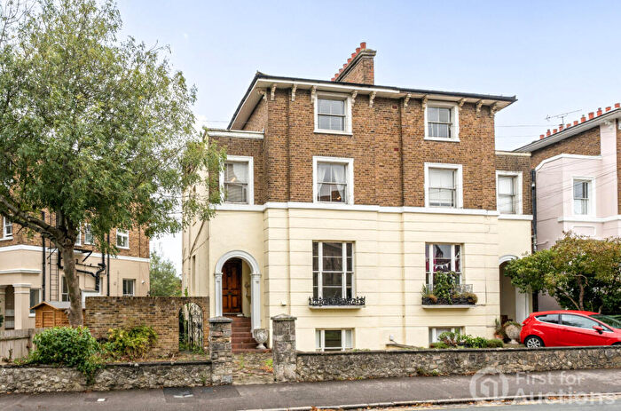 4 Bedroom Semi-Detached House For Sale In Claremont Road, Windsor, Berkshire, SL4